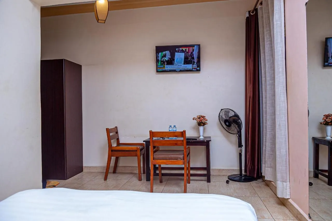 The Lounge Hotel Matugga Kampala 3*,  Uganda